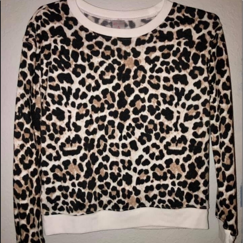 Cropped sweater